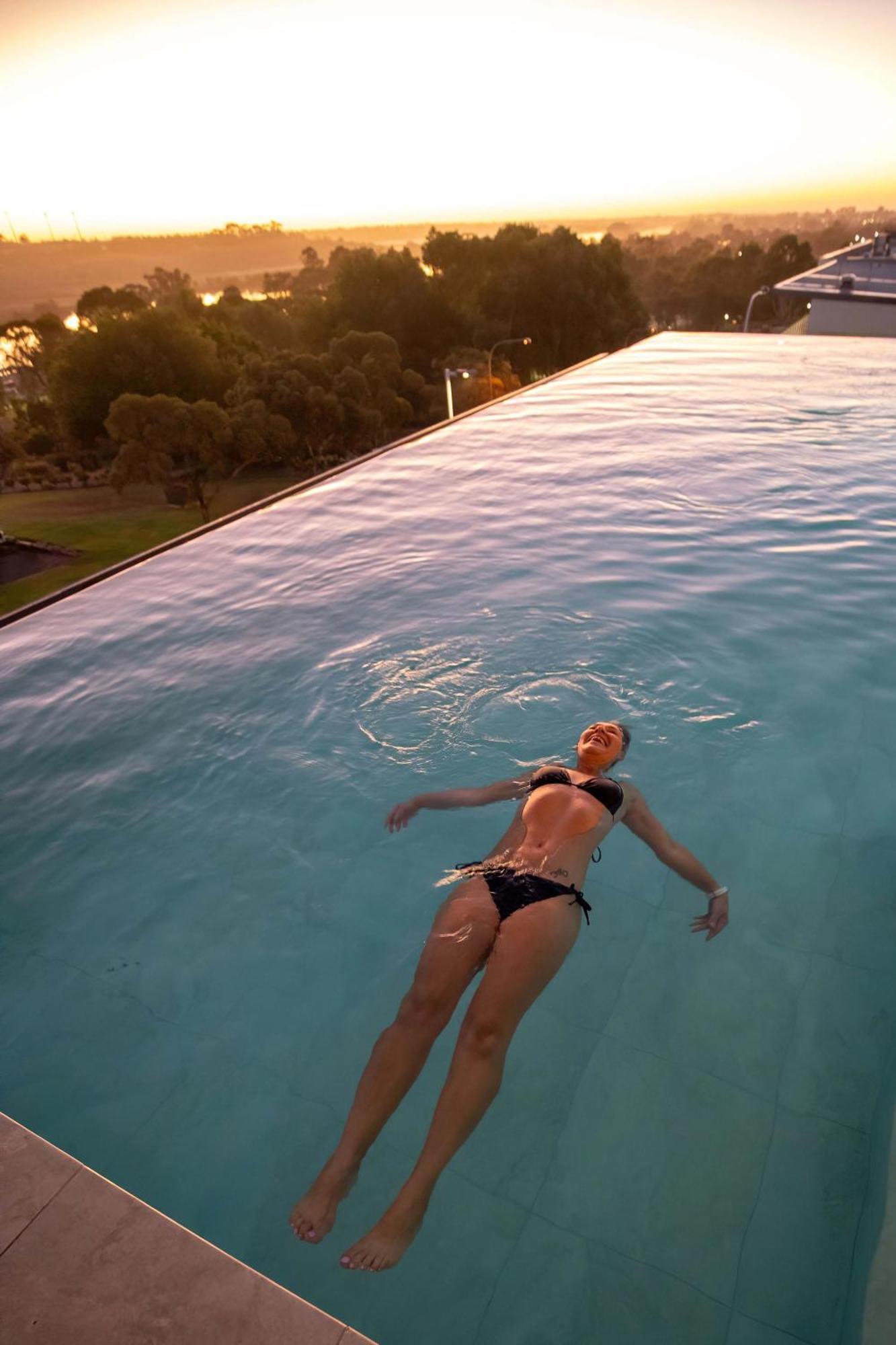 Bridgeport Hotel Murray Bridge Bagian luar foto